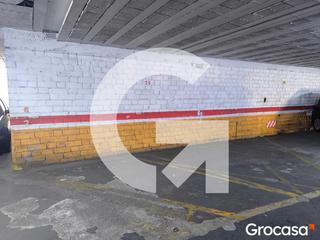 Parking voiture  Cl font de. Plaza de parking calle font