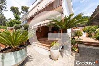 Casa aparellada  Ps circumval.lacio. Tu nuevo hogar en montemar