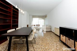 Appartement à Centre. Piso de 150m en casco antiguo