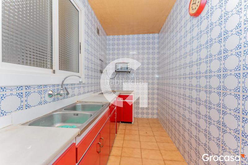 Foto 543f7190-47f0-4e0f-8afd-97fee2c80864. Appartamento in La Gavarra Cornellà de Llobregat