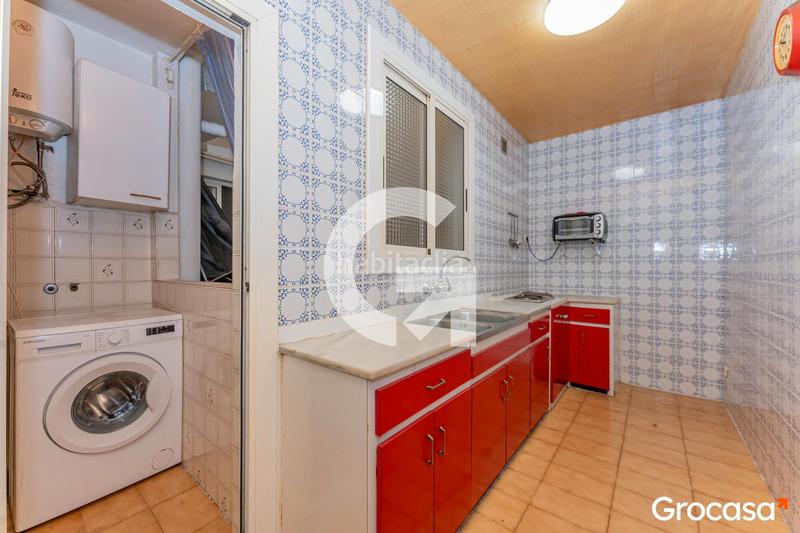 Foto 7ac1084c-1cb3-4fbf-8d88-24e2a447f1f5. Appartamento in La Gavarra Cornellà de Llobregat