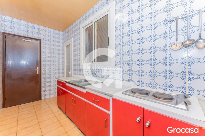 Foto 8663108a-9fdc-4b04-a21a-90bcbe9b259c. Appartamento in La Gavarra Cornellà de Llobregat