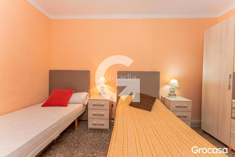 Foto b900bb45-fb55-45d8-a8e7-6b2f333ddb9a. Appartamento in La Gavarra Cornellà de Llobregat