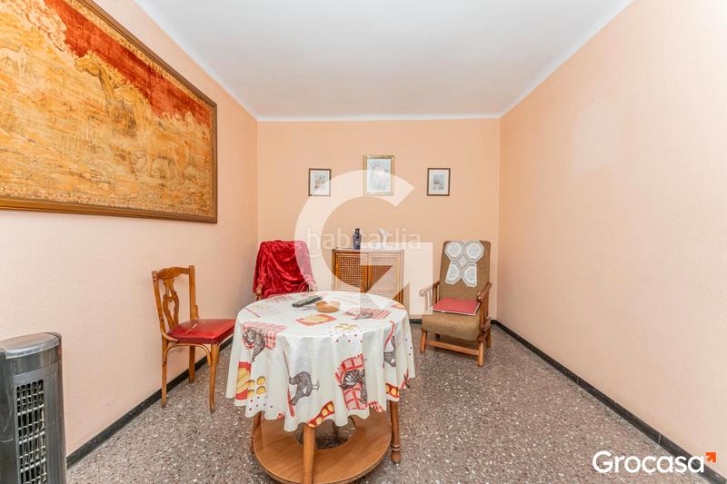 Foto ba012dcc-467a-41b8-a718-7dc5a4170ebd. Appartamento in La Gavarra Cornellà de Llobregat