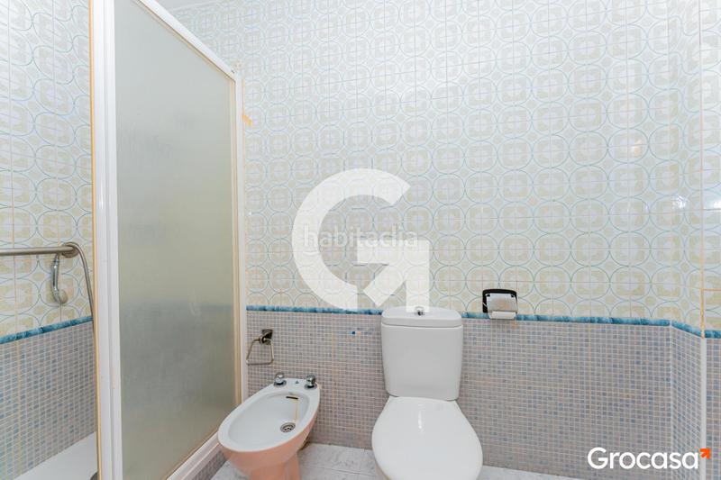 Foto cf5b4ff0-95fb-45b9-b571-27ccdf5713f1. Appartamento in La Gavarra Cornellà de Llobregat