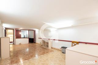 Geschäftsraum  Cl sanfeliu de. Local de 168 m, viable para vivienda