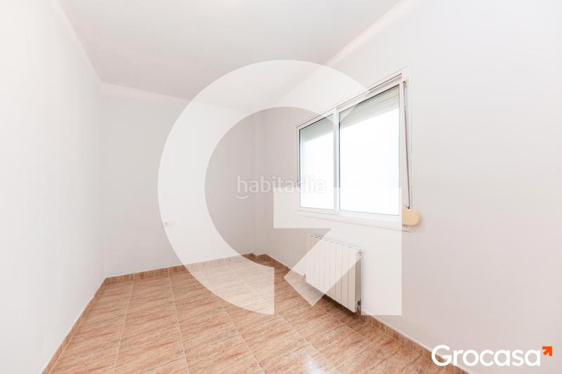 Foto f7d1ebdc-89b3-4339-93cb-6e836fc2ef6a. Appartamento con riscaldamento in La Roureda Viladecans