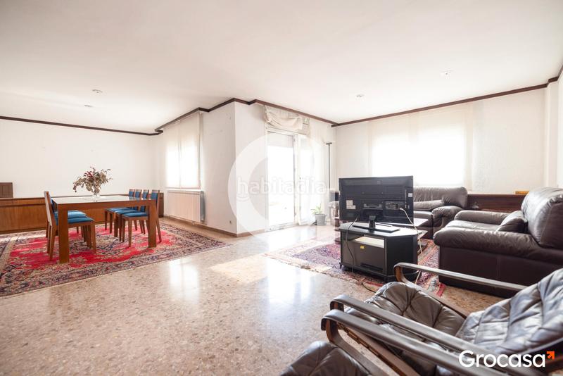 Foto 38b6dd78-afe8-4611-bbfe-0e1c1f160a50. Piso  con hermosas vistas en zona universitat! en Lleida