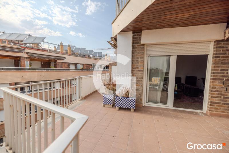 Foto d1f622e8-ecc8-4ba5-8731-d72aa7cf8659. Piso  con hermosas vistas en zona universitat! en Lleida