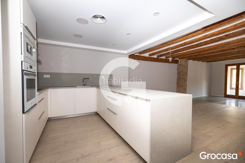 Foto be038ea6-ce0e-4974-9c6e-bd030d0cd4fa. Piso distinguido piso en venta en Centre Històric Lleida