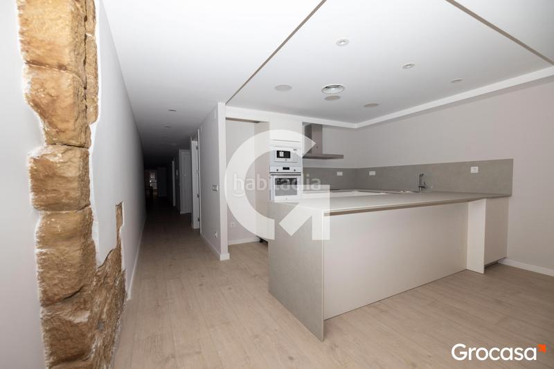 Foto e00bdb86-f4f6-4ba3-84c8-9df39ce6604a. Piso distinguido piso en venta en Centre Històric Lleida
