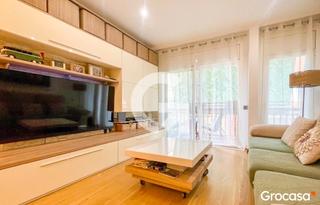 Flat in Montmar. Piso reformado en montemar bajo