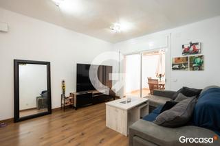 Appartement à Carmel. Vivienda reformada con gran terraza  zona plana