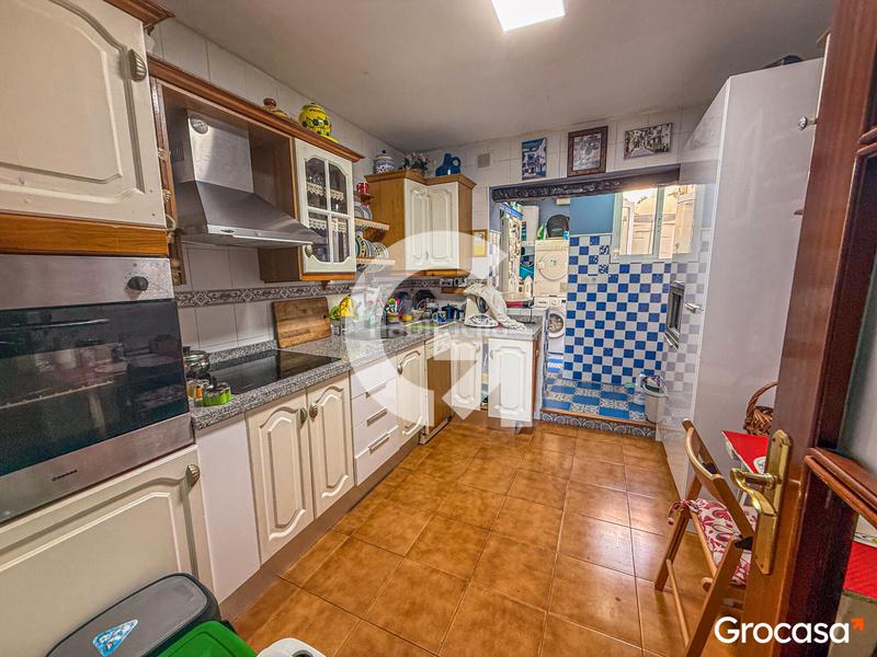 Foto 8257814f-a2c6-44d5-be44-1d4531e2df6f. Reihenhaus mit parking in El Tomillar Torre del Mar