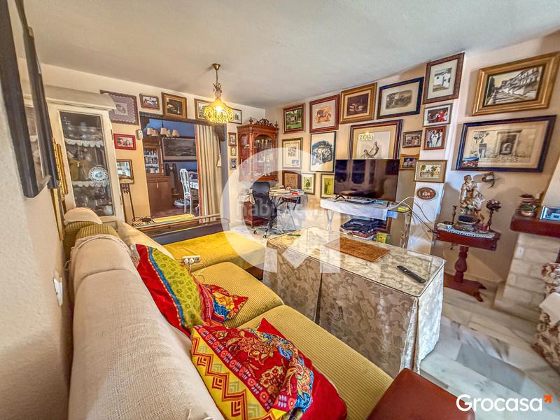 Foto b88152d9-bd0b-422d-81a6-aa82c2d354e1. Reihenhaus mit parking in El Tomillar Torre del Mar