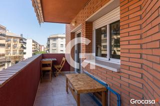Appartement  Cl mossen jacint verdaguer. Oportunidad única en el corazón de sant vicenç dels horts