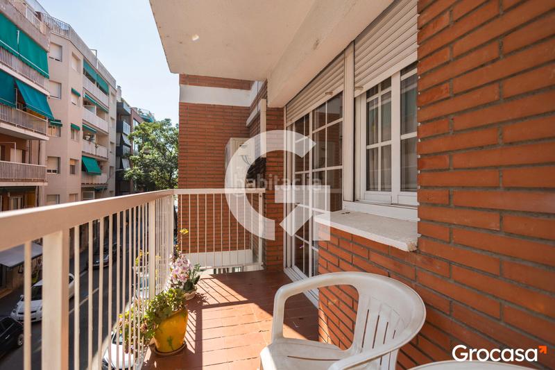 Foto be4bb5f3-94e0-4b05-a053-aef0264713aa. Piso  amplio y luminoso. en Centre Castelldefels