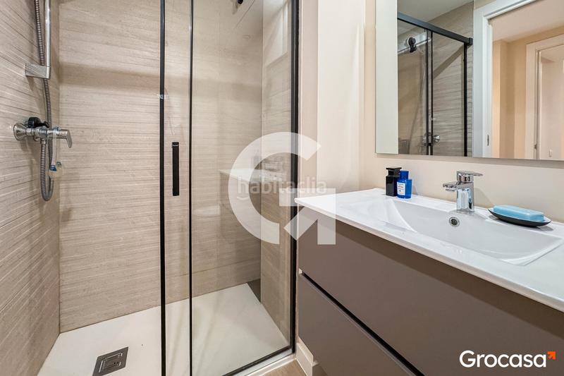 Foto 0505cdab-7186-4a80-86c3-a9359575a8ea. Pis amb calefacció aparcament piscina a Estruch-Eixample Prat de Llobregat (El)