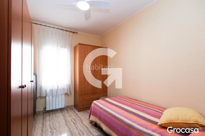 Foto 0f7227c3-2295-4206-ae8b-ecc49d26595e. Piso luminoso piso exterior en Vinyets-Molí Vell Sant Boi de Llobregat