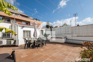 Flat in Vinyets-Molí Vell. Piso con terraza