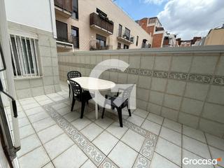 Appartement à Collblanc. Piso con gran patio en collblanc