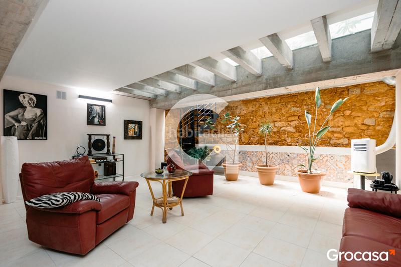 Foto 16fb8969-b339-4091-9da6-2d2d91055e80. Local comercial planta baja estilo duplex 270m . en Barcelona
