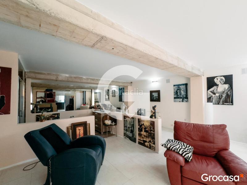Foto 3de38ec9-2b89-4ffd-b7b5-e86071826582. Local comercial planta baja estilo duplex 270m . en Barcelona