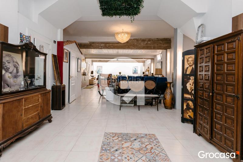 Foto 90d60dd6-4960-433d-a4ba-88aa6d787cde. Local comercial planta baja estilo duplex 270m . en Barcelona