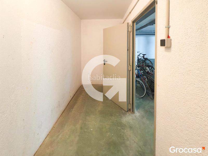 Foto 2a6de4e0-bb21-43c7-923e-b70f0752580e. Piso  semi nuevo con terraza y barbacoa en Segur de Calafell nucli urbà Segur de Calafell