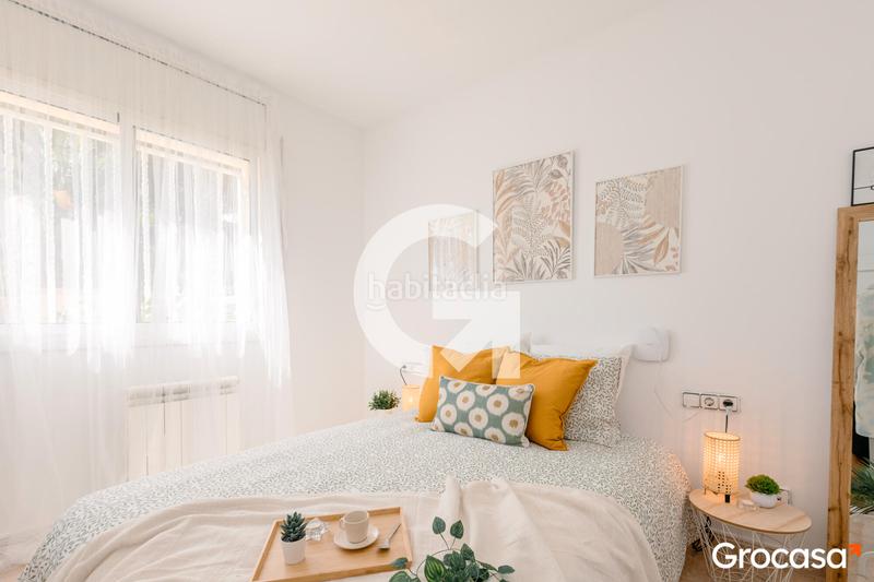Foto 99b661c1-a371-4638-a72e-95ed6ad8b837. Piso  semi nuevo con terraza y barbacoa en Segur de Calafell nucli urbà Segur de Calafell