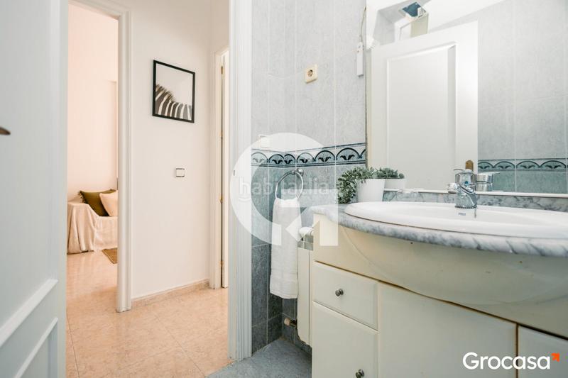 Foto bea0f527-f867-4dea-b79a-9c19e1bd7a35. Piso  semi nuevo con terraza y barbacoa en Segur de Calafell nucli urbà Segur de Calafell