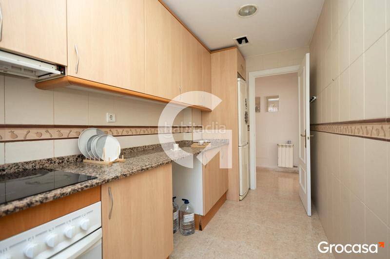 Foto c88562ef-b19f-4b9d-89dc-7131b3ff45c9. Piso  semi nuevo con terraza y barbacoa en Segur de Calafell nucli urbà Segur de Calafell