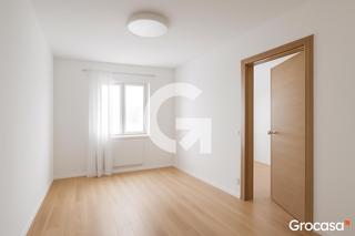 Dachwohnung in La Torrassa. Piso reformado c. dr. marti i julia n140