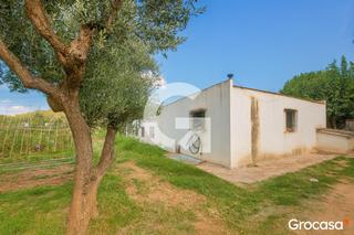 Masia  Cl montsec. Maravilloso terreno con casa en cubelles!