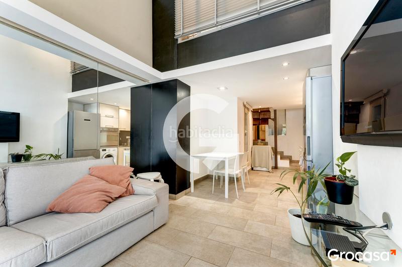 Foto b8c4c64a-2539-47f1-bd28-623c5417ca6d. Erdgeschoss in Barri de les Corts Barcelona