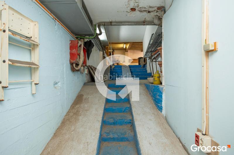 Foto e571cb93-36b1-411e-b8c3-a85eaf82eb93. Local comercial a Centre-Estació Gavà