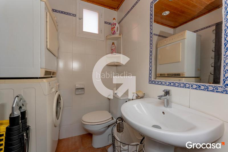 Foto 003f26c6-7501-4635-b4fa-d237fefb8b2b. Piso moderno dúplex en La Gavarra, listo para entrar a vivir! en Cornellà de Llobregat