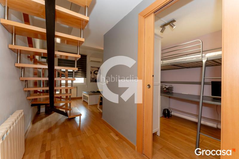 Foto 4786e090-4430-4e2f-9b75-0be831bf553b. Piso moderno dúplex en La Gavarra, listo para entrar a vivir! en Cornellà de Llobregat