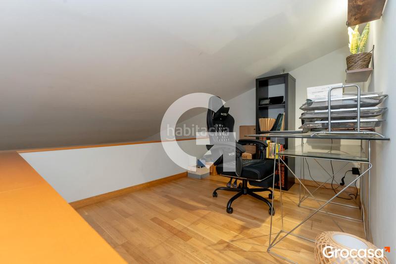 Foto 604e07d7-1109-4c5d-b473-32f3d6e1500d. Piso moderno dúplex en La Gavarra, listo para entrar a vivir! en Cornellà de Llobregat