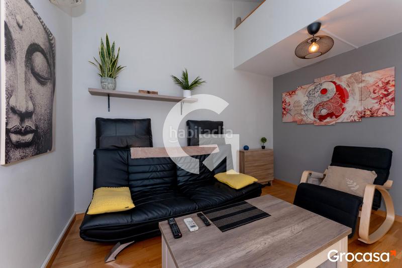 Foto 8ce275a2-fe6f-4181-aadc-1b22bdf3f0cf. Piso moderno dúplex en La Gavarra, listo para entrar a vivir! en Cornellà de Llobregat