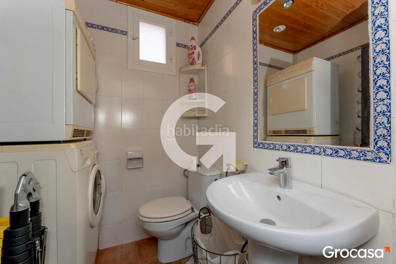 Foto 9d084d21-2191-4d53-98d4-222a01b0006b. Piso moderno dúplex en La Gavarra, listo para entrar a vivir! en Cornellà de Llobregat