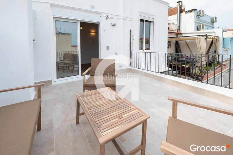 Foto d9b7d0c1-4b14-49f0-8da4-2c846d811458. Piso ático con terraza en centro en Centre Mataró