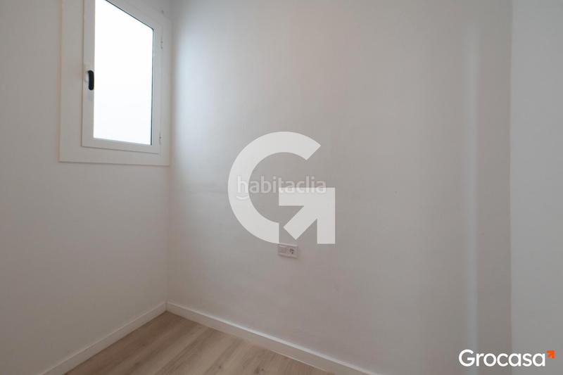 Foto fef65278-8960-4de9-9c07-90c5d7f48dd9. Piso ático con terraza en centro en Centre Mataró