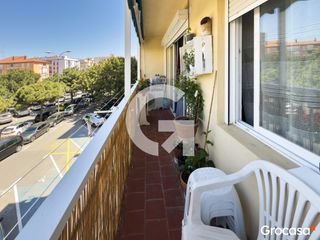 Pis  Cl anzuelo. A pocos minutos de la playa