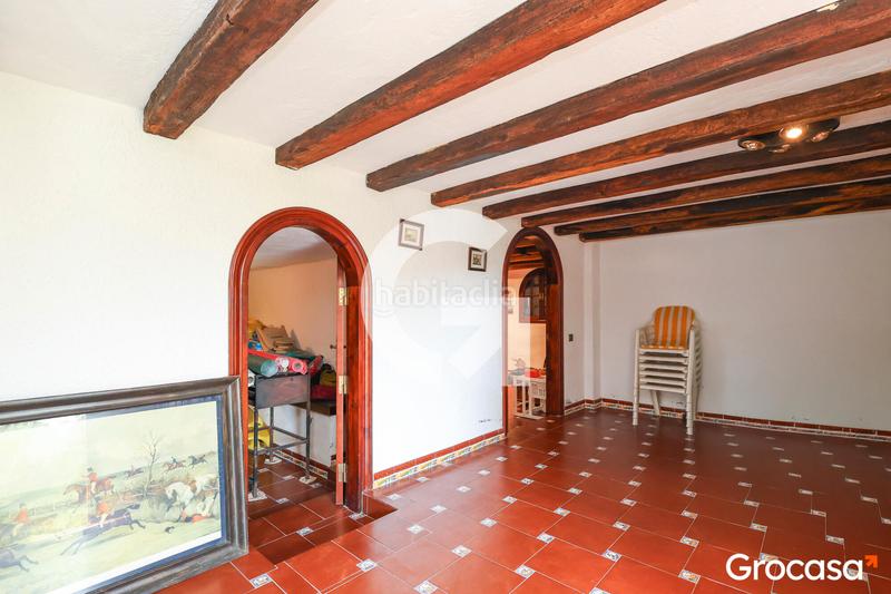 Foto ea960fc7-b693-4f5f-b0cd-e9a9f4519513. Casa adosada maravillosa casa en Cunit residencial Cunit