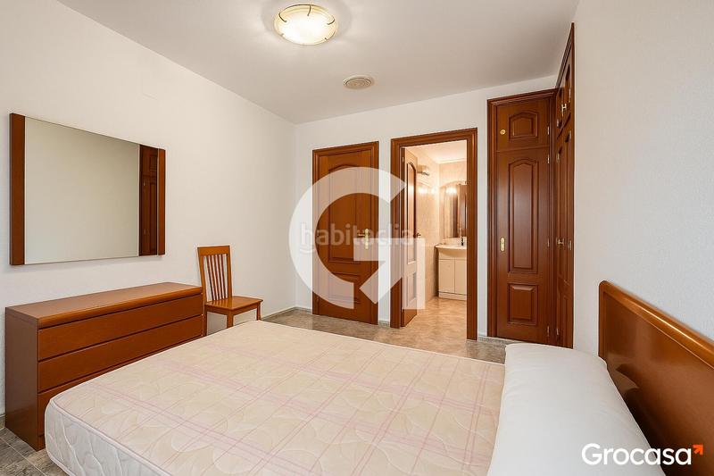Foto fcd1f26e-4955-45be-a35b-495db9c6423d. Piso  3 habitaciones, ascensor, parking y trastero en Cubelles