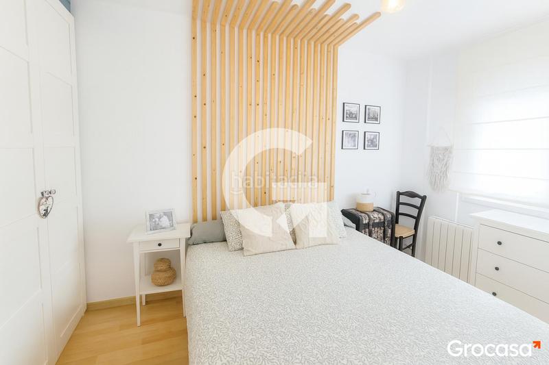 Foto 7b82a0ea-305d-4e92-9544-fec97ffa8e75. Piso oportunidad en Les Roquetes! piso listo para entrar a vivir con balcón y zona comunitaria. en Sant Pere de Ribes