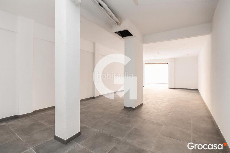 Foto 0497ee42-d20d-4ba3-869d-de08350dec4b. Local comercial local multiuso en calle sant lluis en Gavà