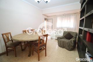 Etagenwohnung  Cl almendro. Oportunidad zona centro