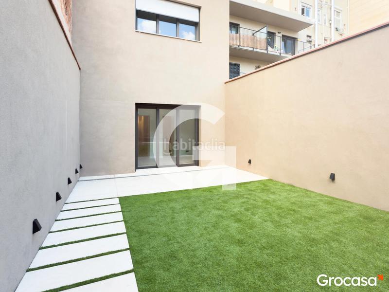 Foto 19de0c81-e1f6-499e-a42f-62dad0d6373c. Piano terra con riscaldamento piscina in Hostafrancs Barcelona